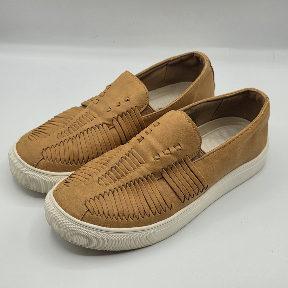 Women's Slip-On Woven Casual Sneakers - Tan